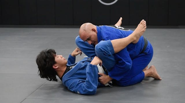 DOUBLE UNDER GUARD PASS