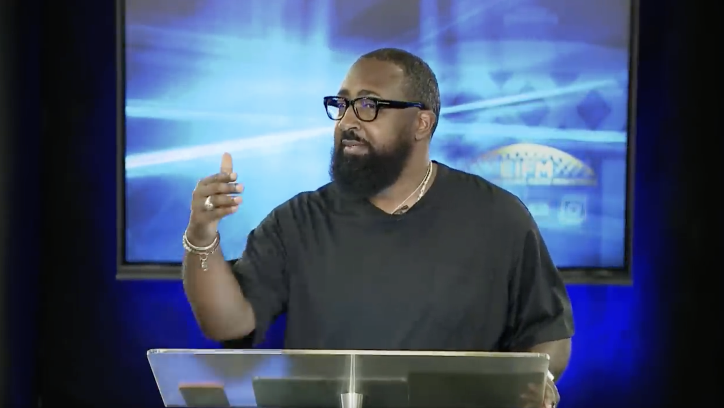 Built to Dominate - Wednesday Morning Bible Study - Pastor Michael Amey 10-11-23