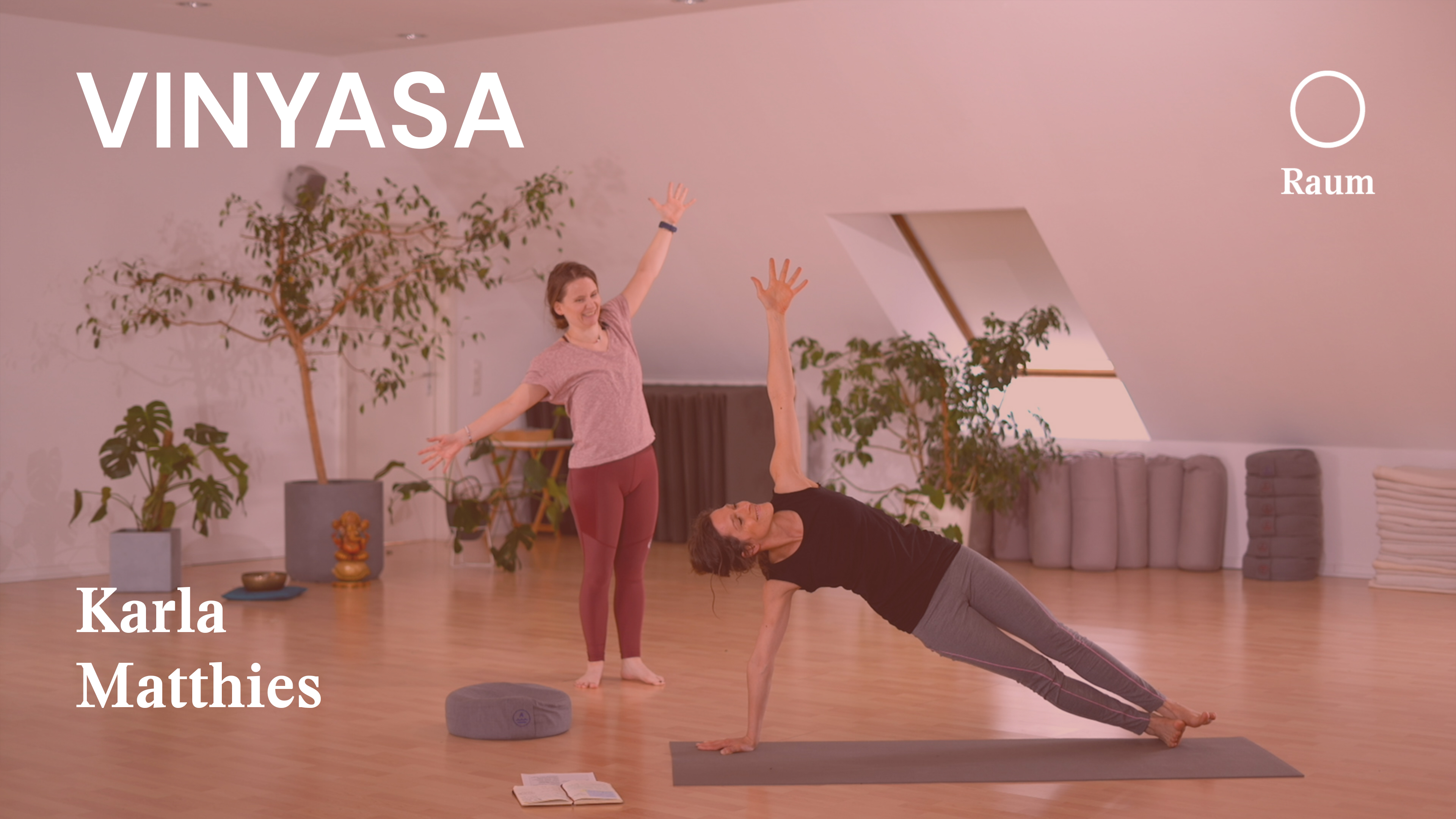 Vinyasa | 30 Minuten Morgenflow | Fokussiert den Morgen beginnen | Karla