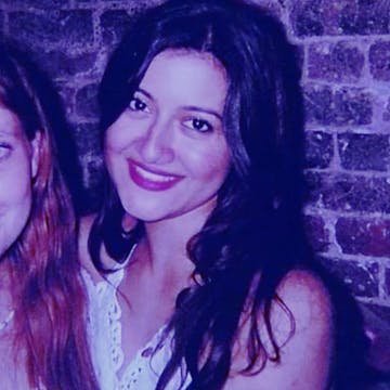 elte loving Mariah Carey