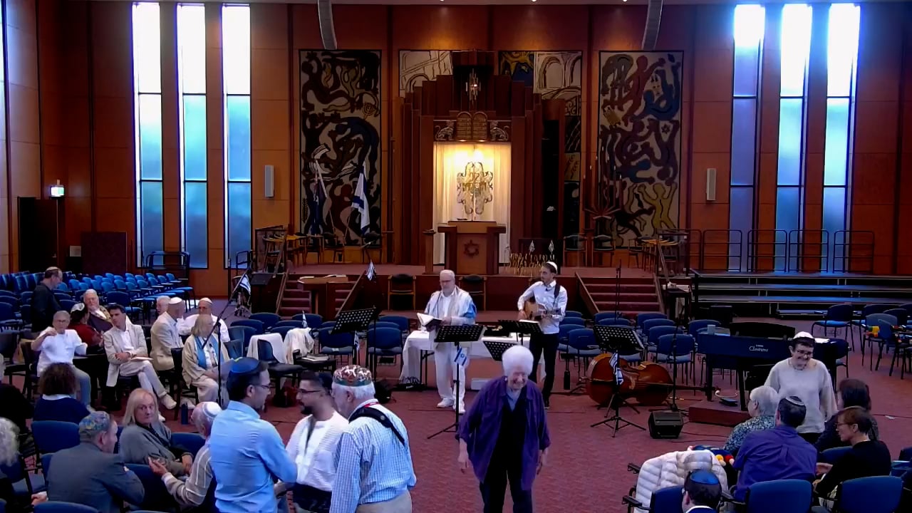 TBI | Erev Sh’mini Atzeret / Simchat Torah Service 2025 / 5786