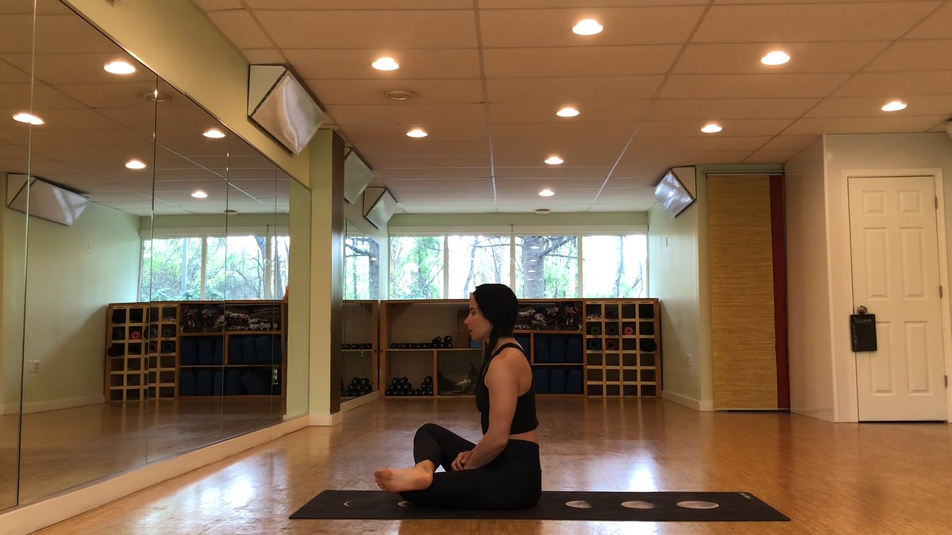 Short Hip Mobility Class