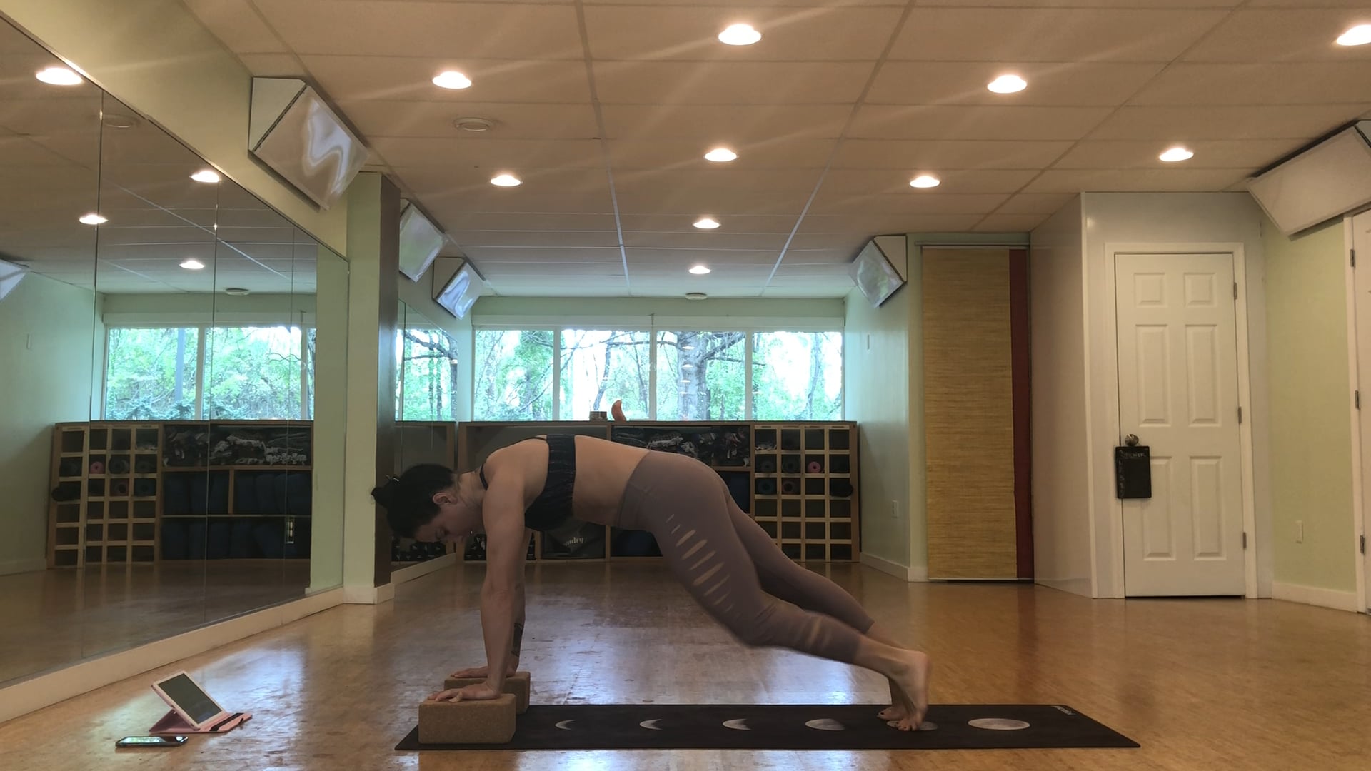 10 Ab Minutes with blocks- No Breaks 