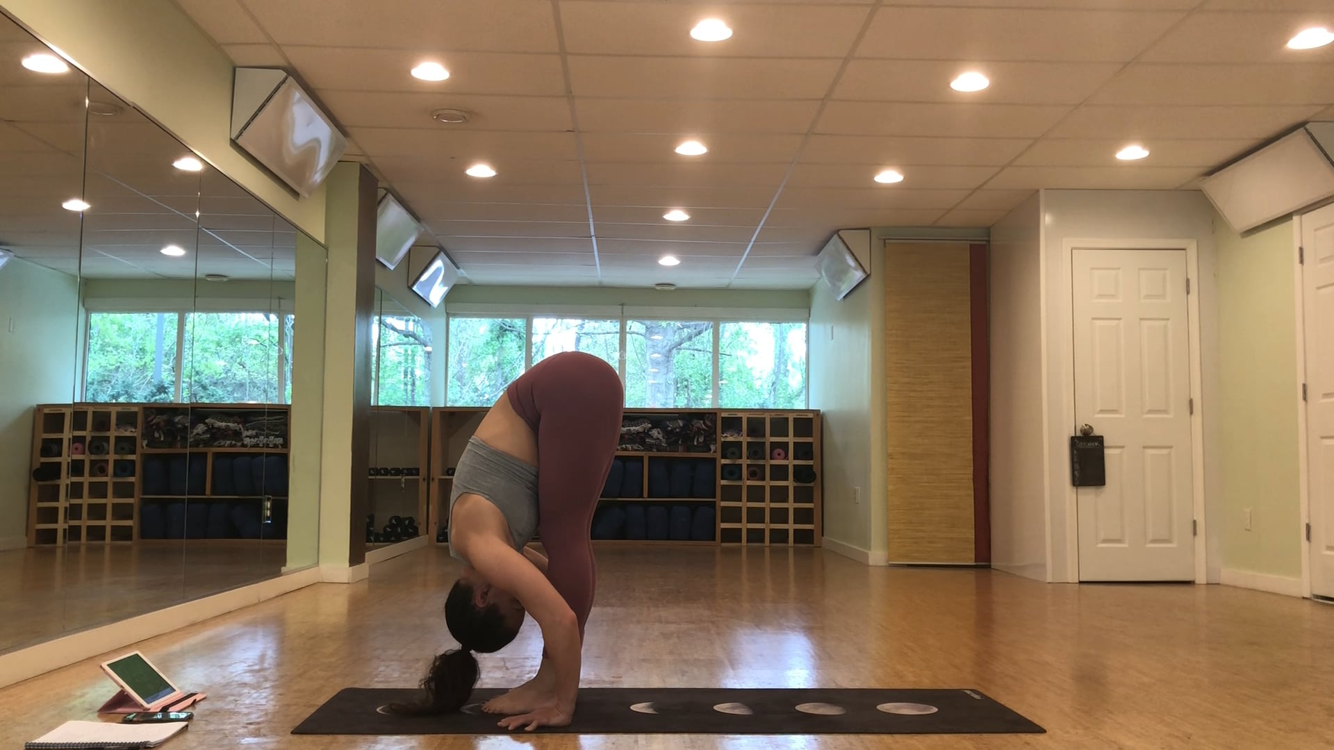 Booty Focused H.I.I.T Zero impact