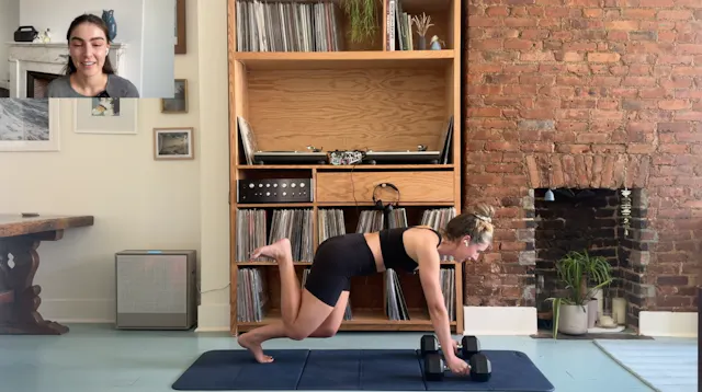 SOCCER PILATES | 20 MIN | FULL BODY |...