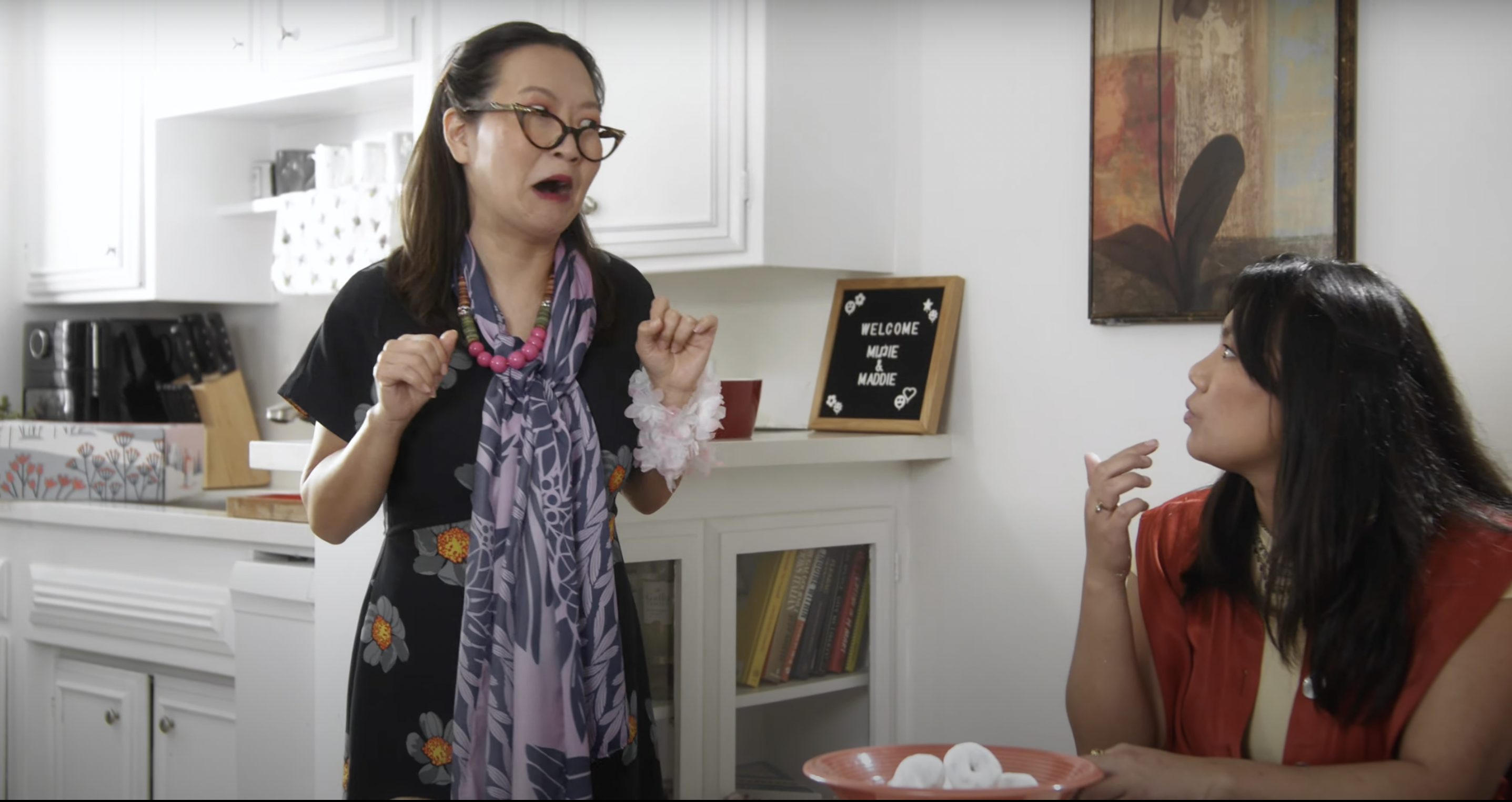 Millie & Maddie Meet Auntie Helen