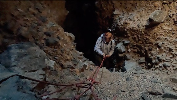 The Labyrinth of Spooky Canyon