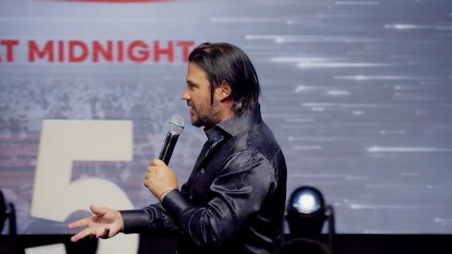 The Prophetic Word For 2025 | Crossov...