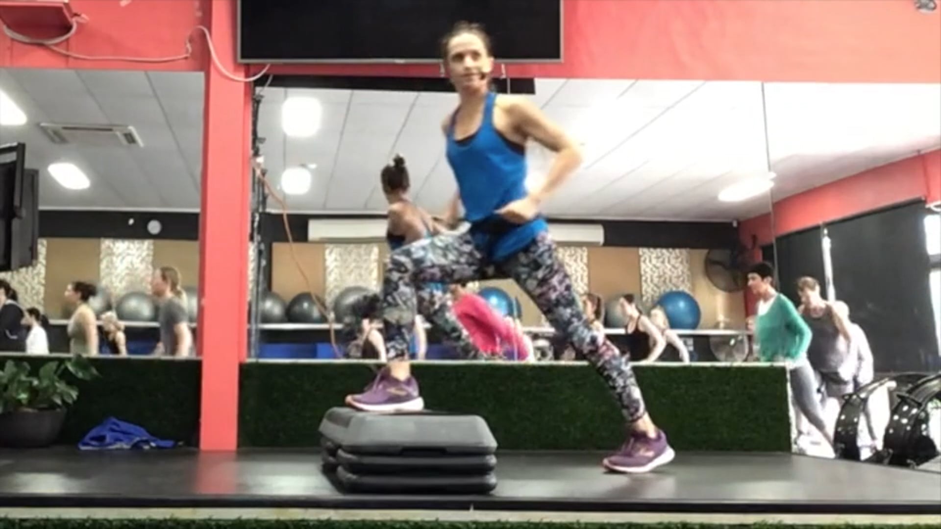 Body Step with Lisa 1