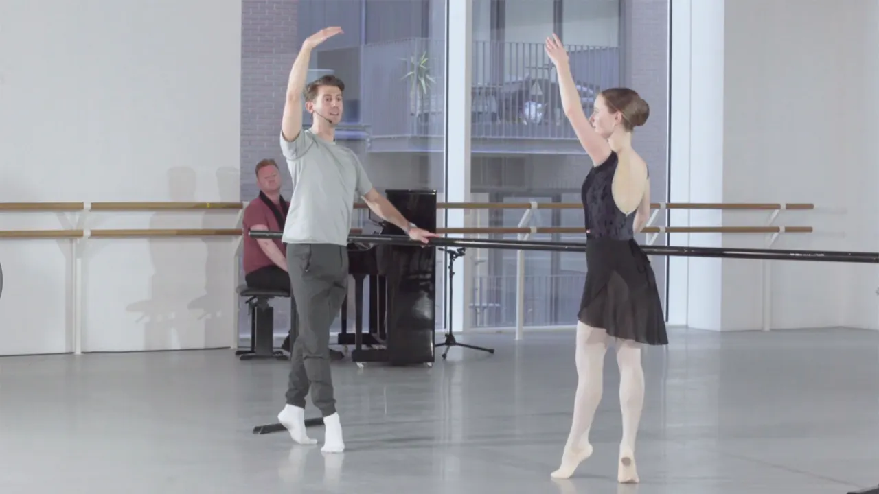 Ballet with Richard Bermange: Raymonda | 2 (Improver) - Ballet with ...