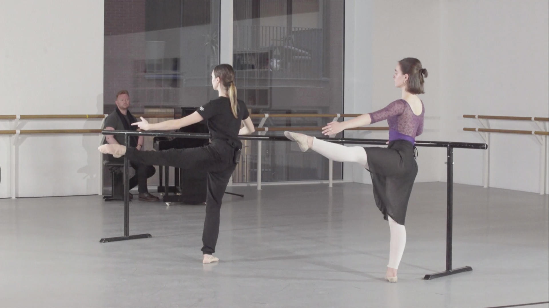 Ballet with Nicky Henshall | Hip Rotation & Turn-Out (Beginner)