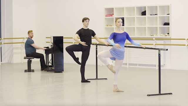 Ballet Masterclass with Renato Paroni de Castro | 2 (Beginner)
