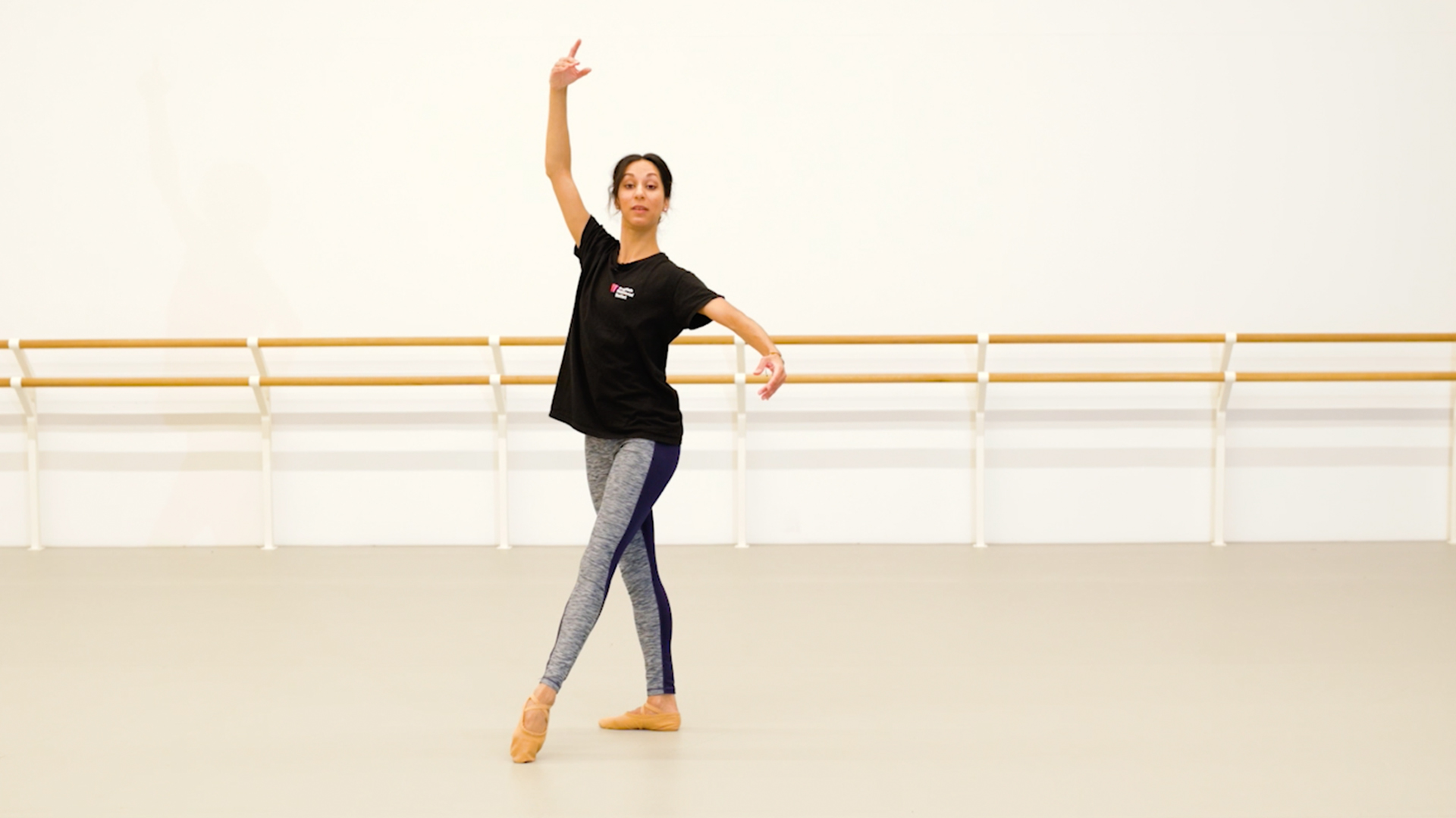 Ballet with Sarah Kundi | 4 (Absolute Beginner)