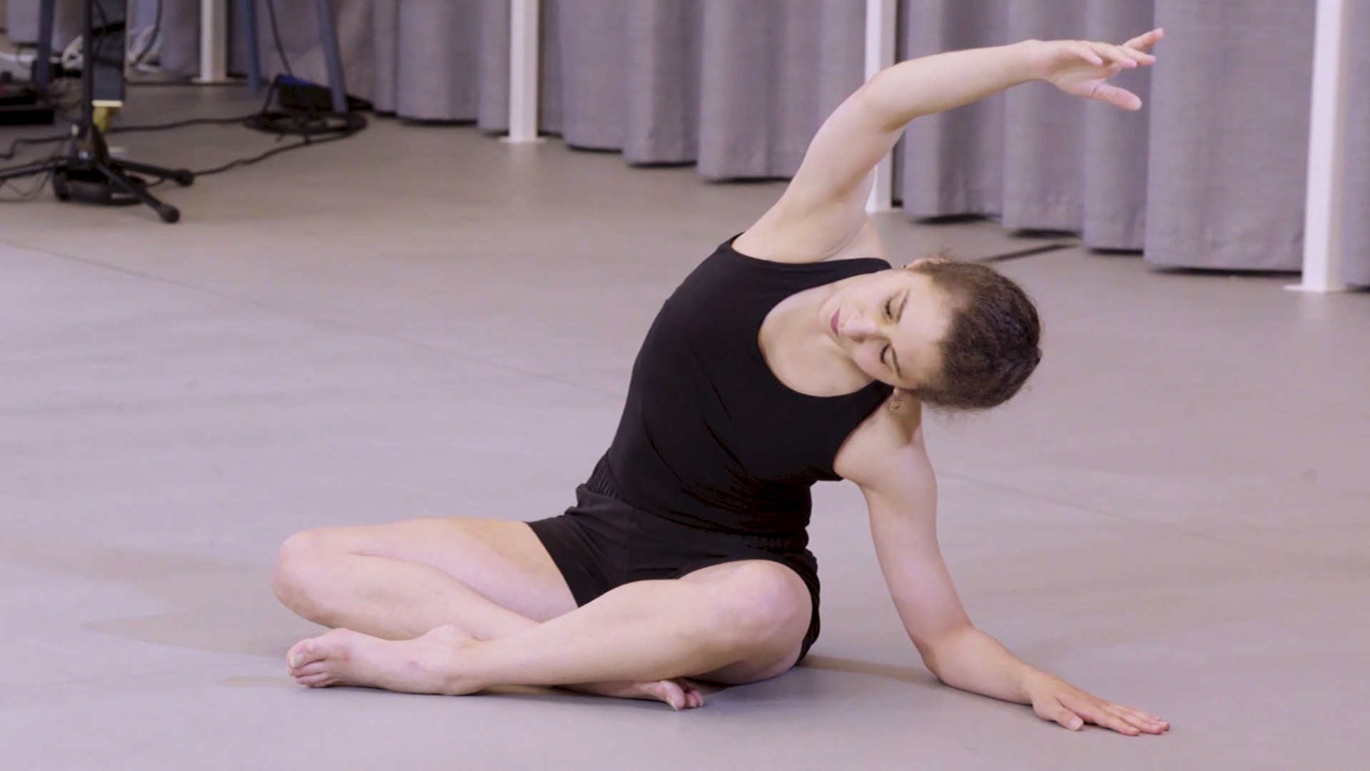 Contemporary with James Muller | 7