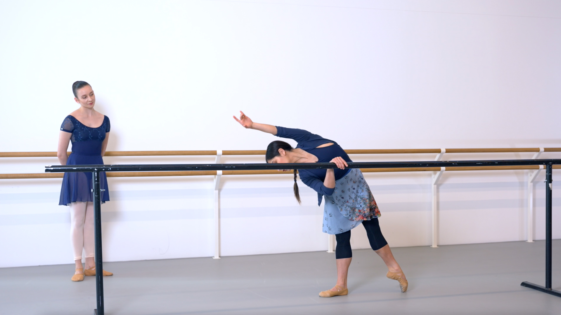 Ballet with Crystal Costa: Barre & Centre | 3 (Advanced)