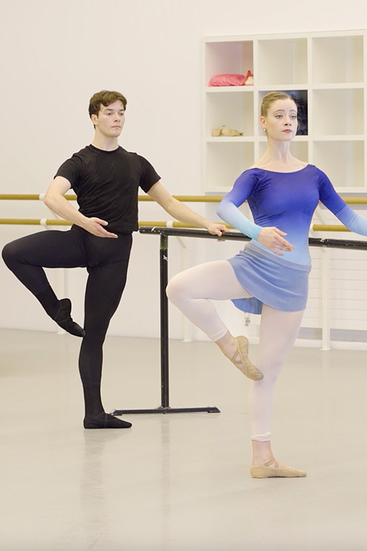 Ballet Masterclass with Renato Paroni de Castro | 2 (Beginner)