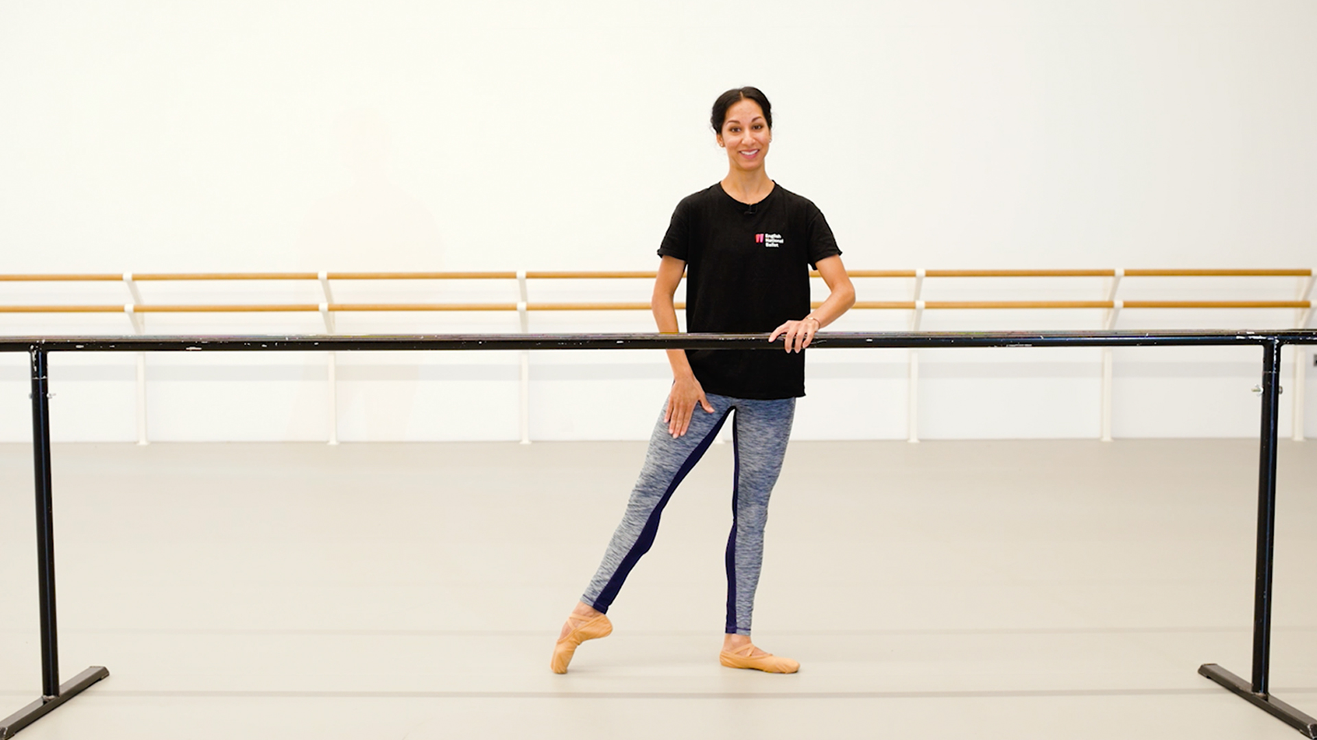 Ballet with Sarah Kundi | 1 (Absolute Beginner)