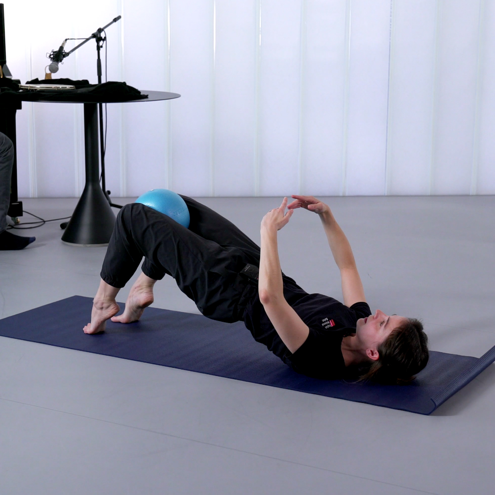 Ballet Fit with Lucy Lowndes | 1