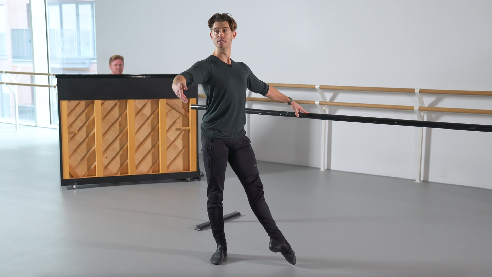 Ballet with Richard Bermange | 5 (Improver)