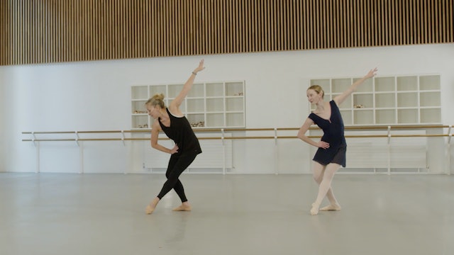 Ballet Masterclass with Laura Hussey | Giselle