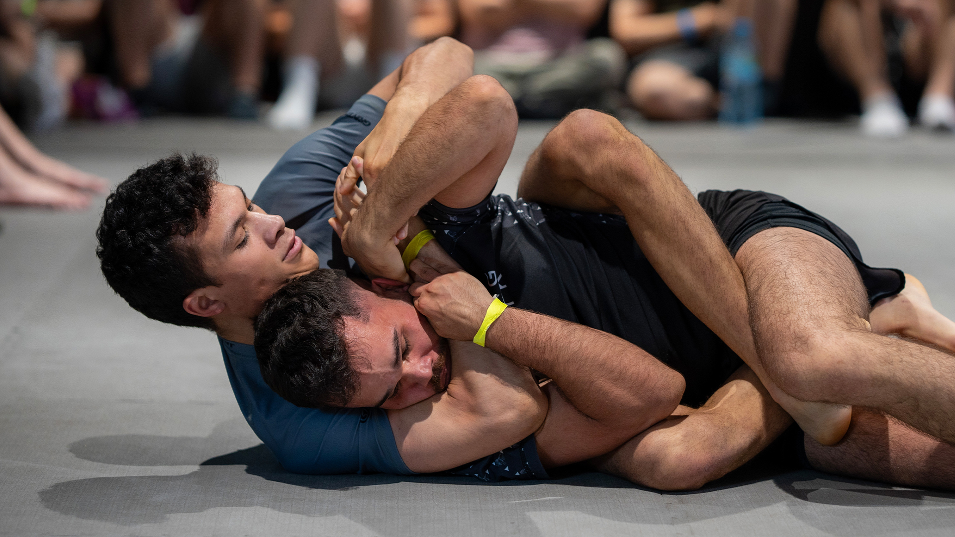 Ali Furkan Peker vs Luis Andre Simons Candido