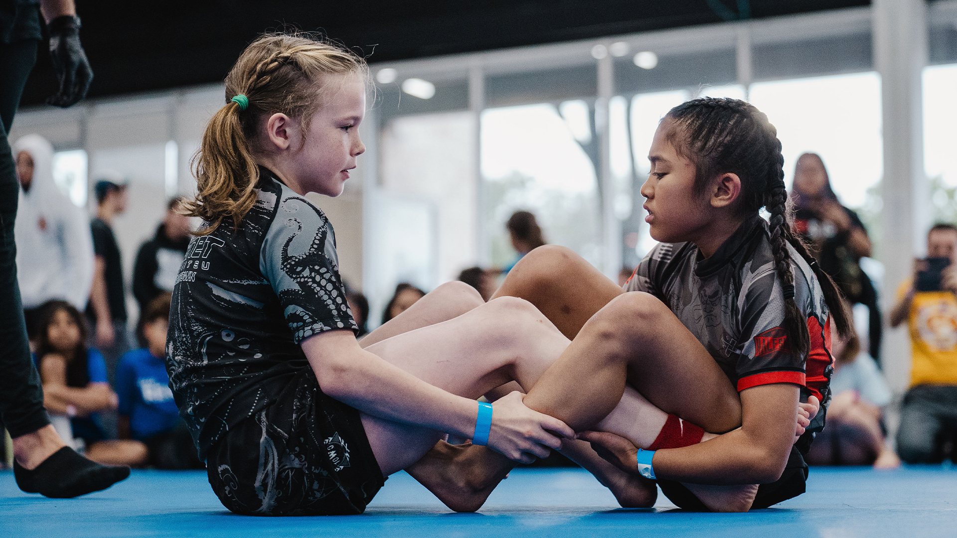 Leilah Gita vs Sophia Wright