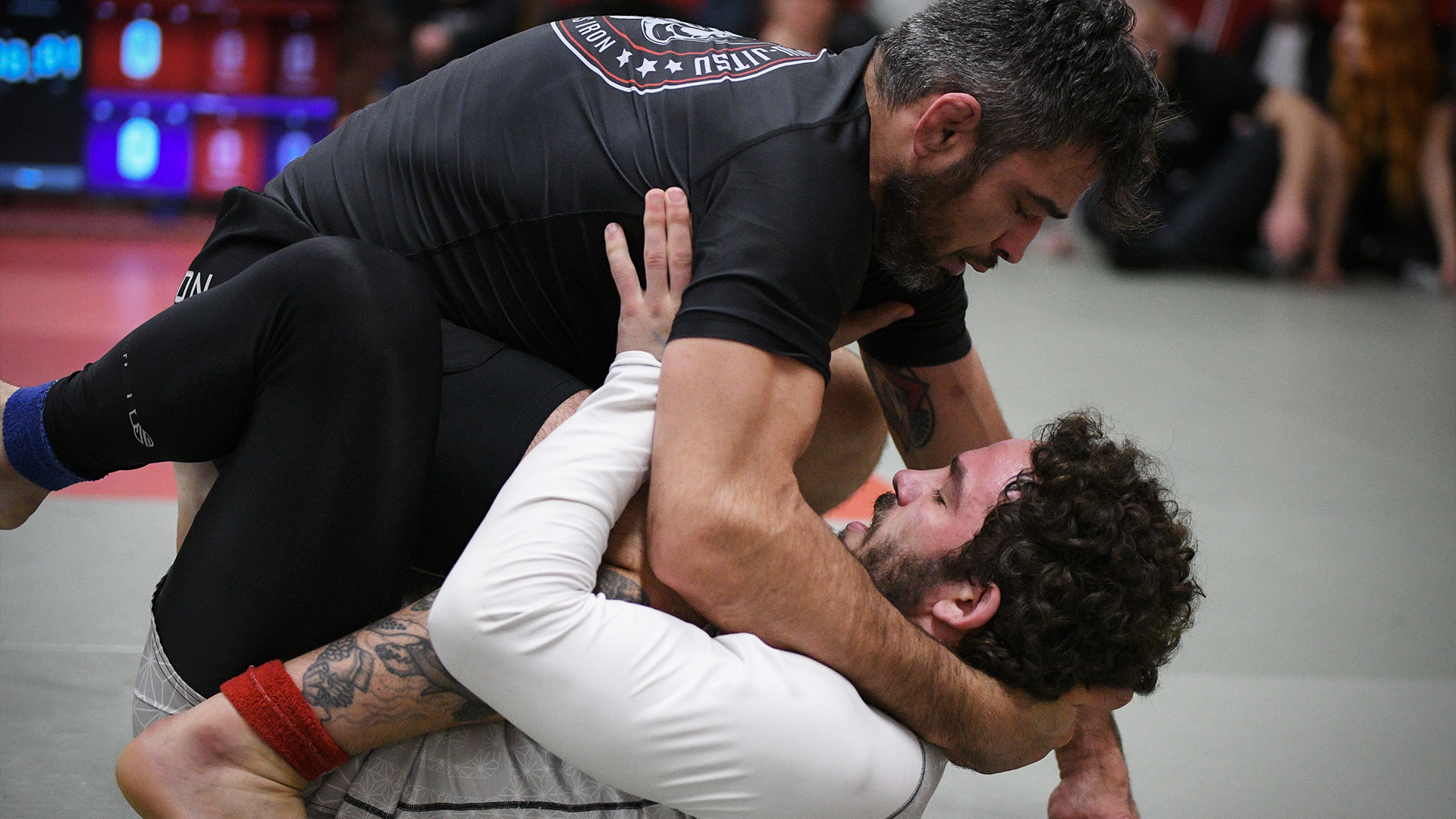 Maurilio Santos vs James Vafiades