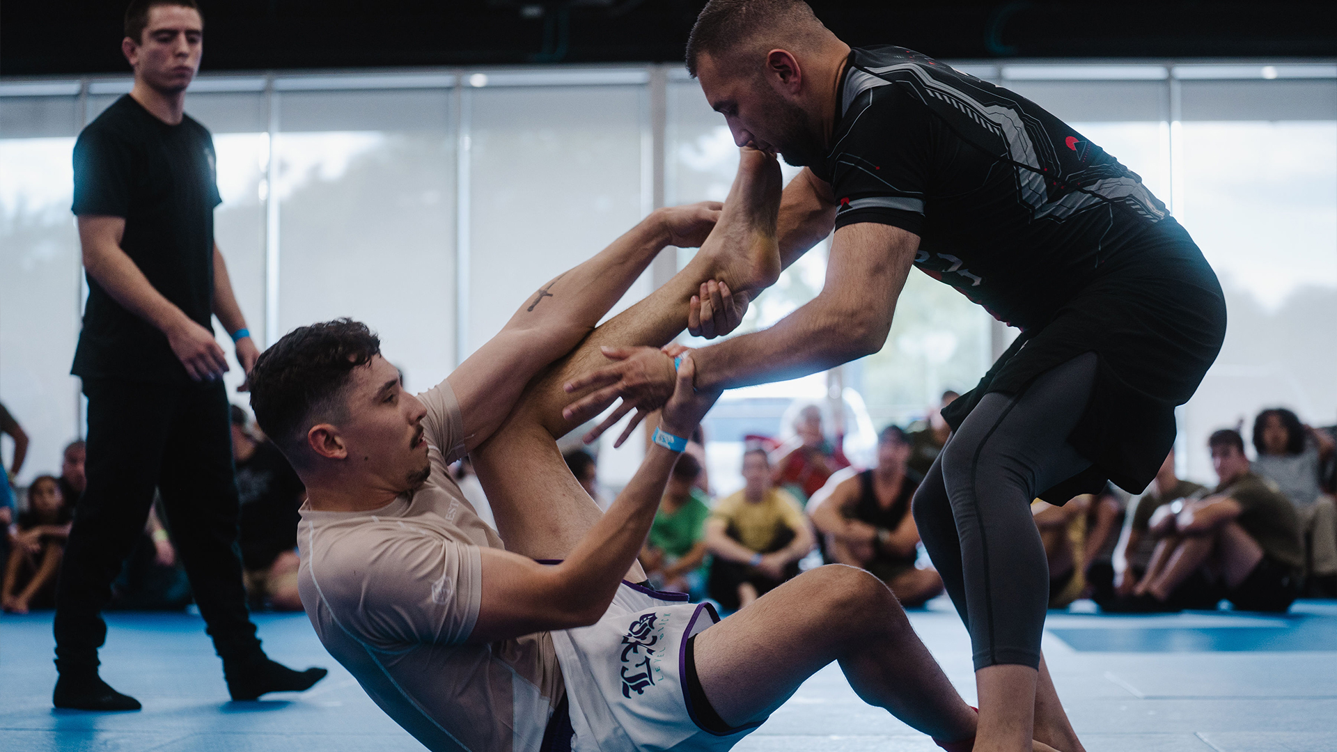 Robert Barnes vs Surush Ubaydi