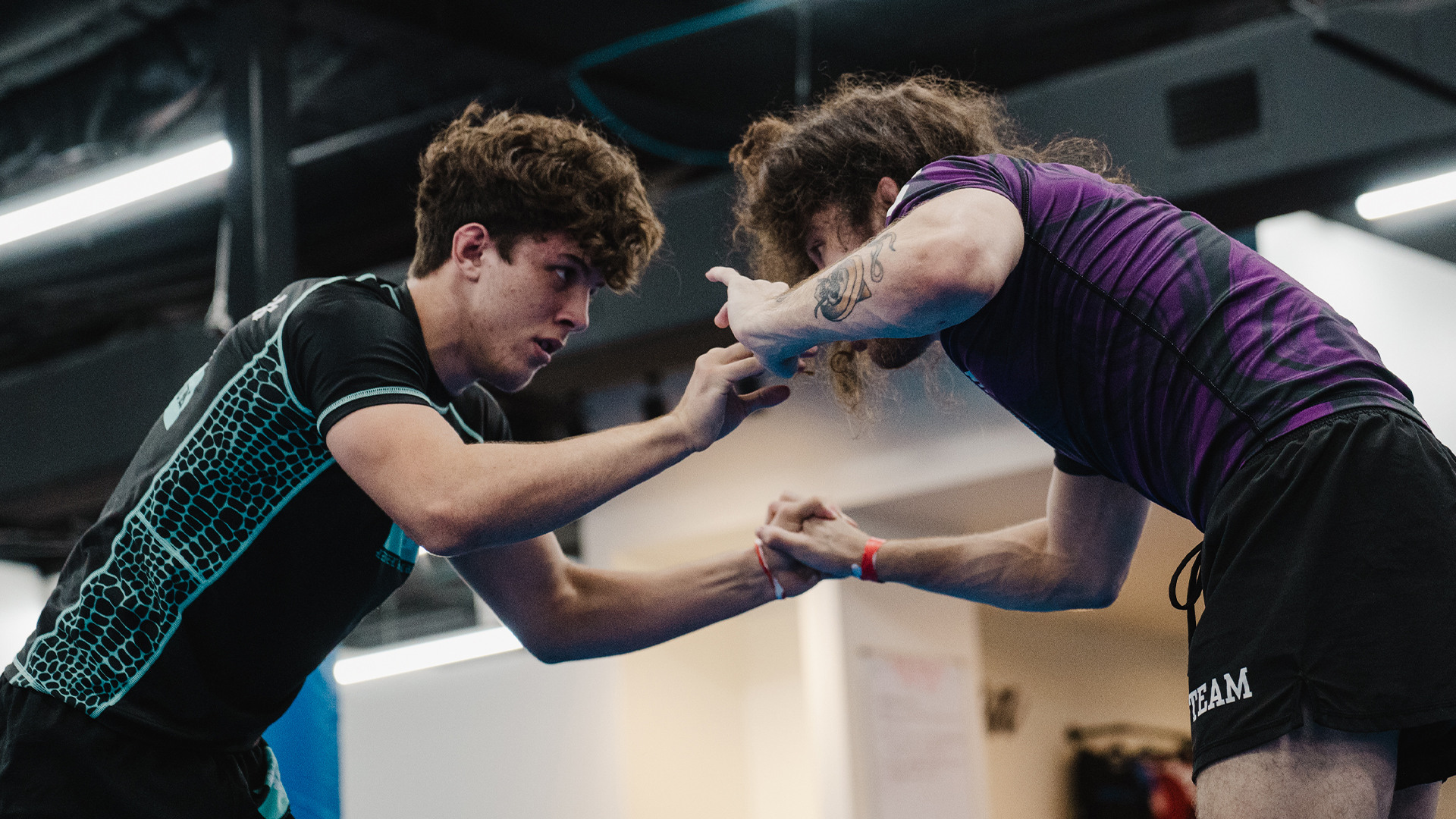 Roman Corona vs Landon Elmore