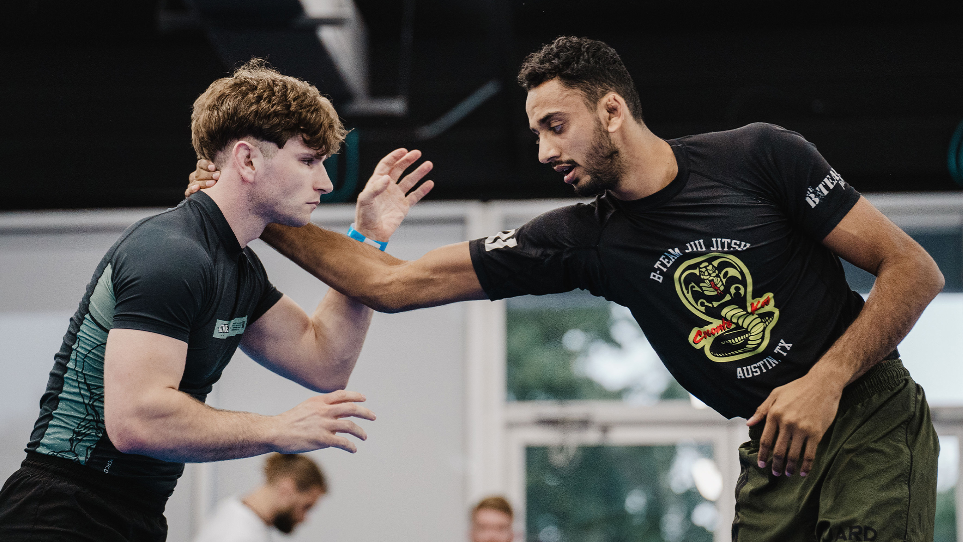 Bobby Sandhu vs Elijah La Montagne