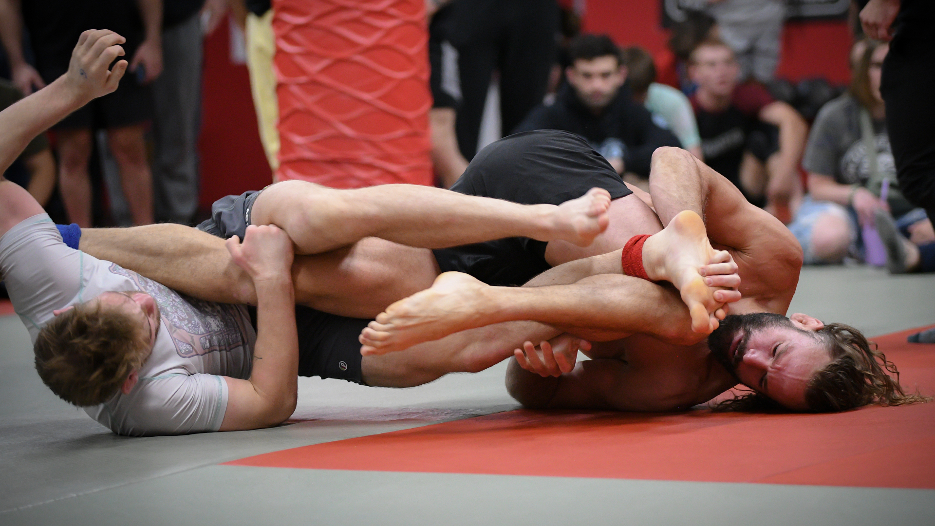 Max Hanson vs Caleb Crump