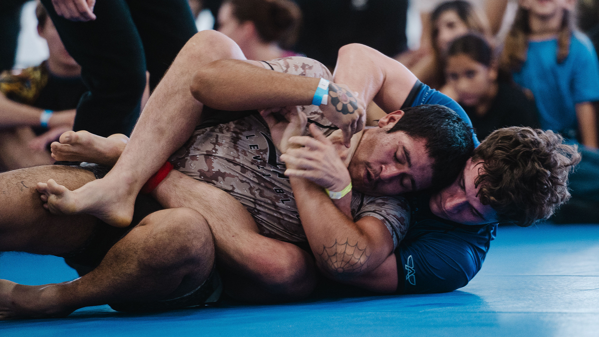 Reed Hall vs Christian Torres