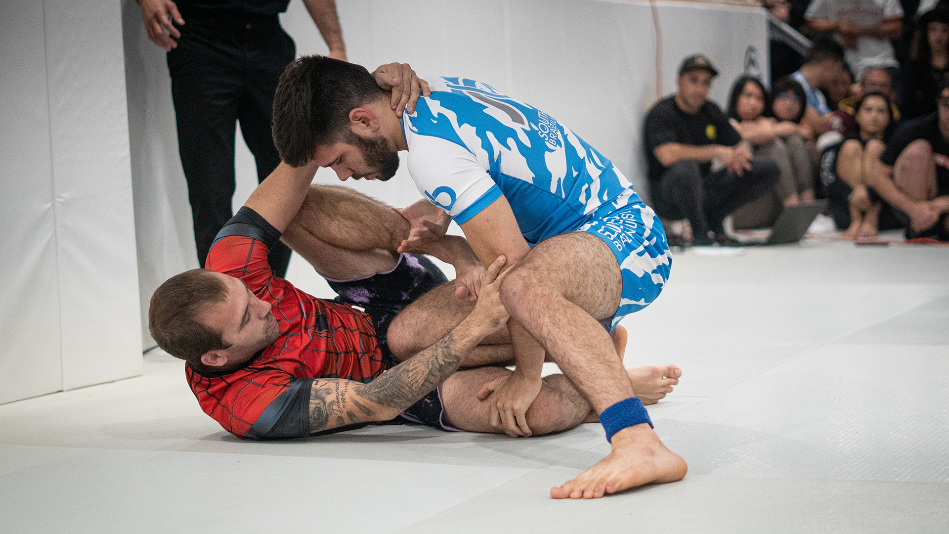 Lucas Johnson vs Christos Papadelos