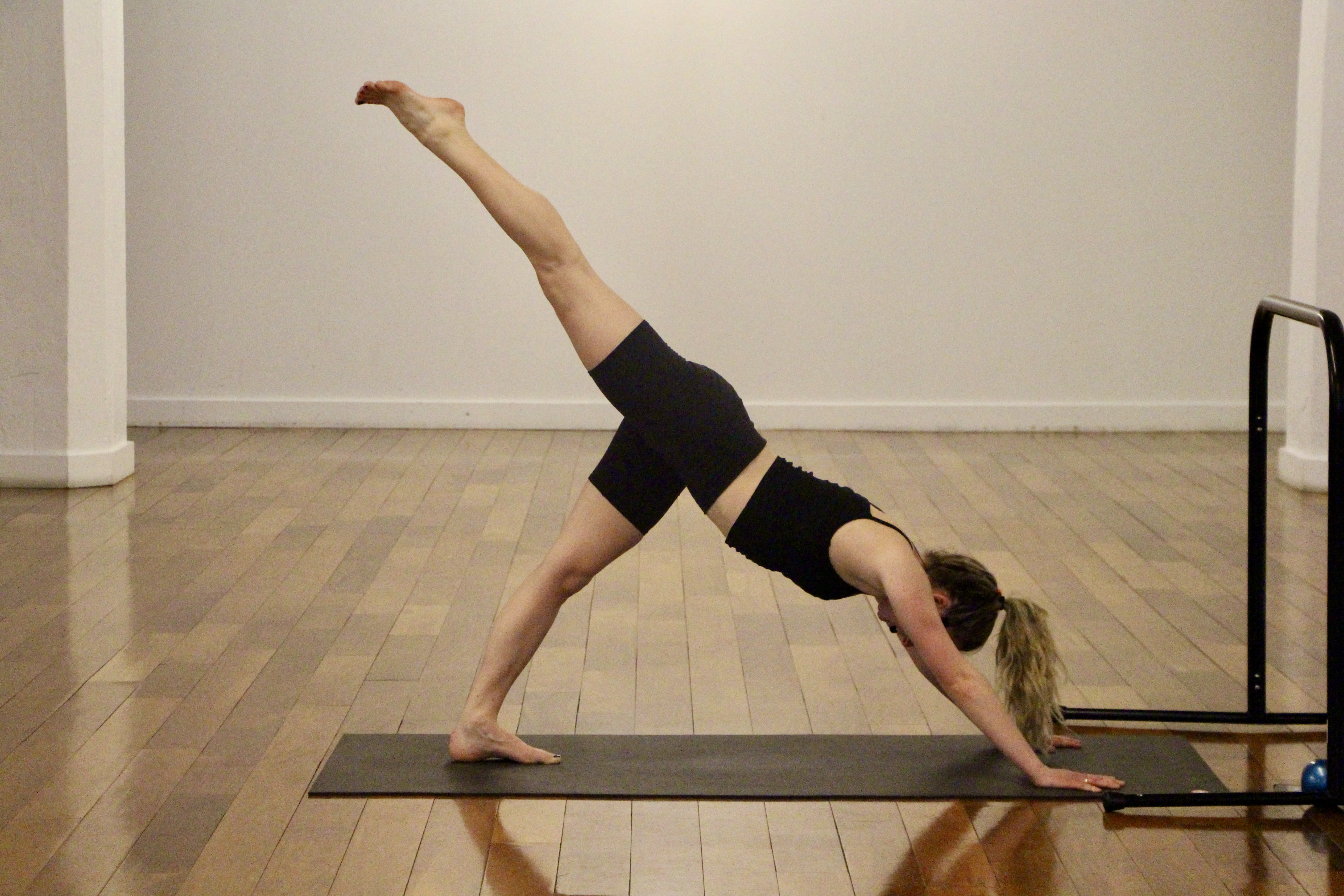 Barre with Kennedy (en)