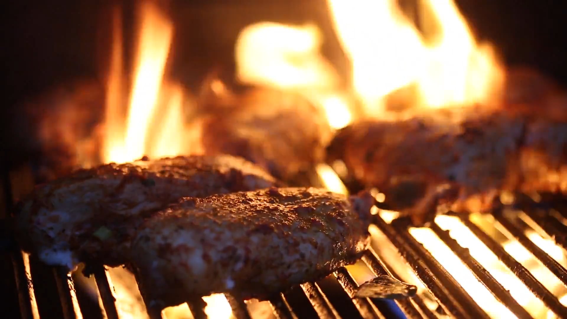 BBQ Grilling Poultry, Flames