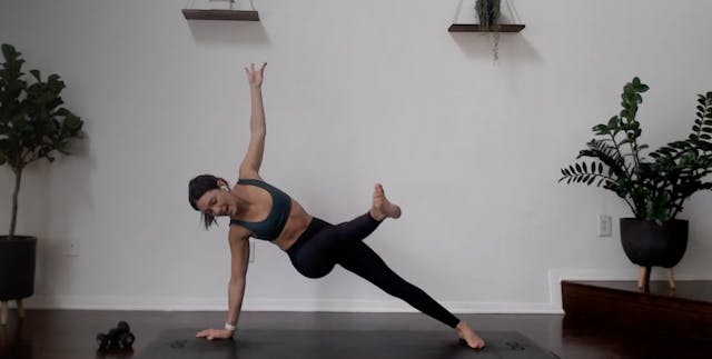 Total Body: YogaSculpt with Missy Fre...