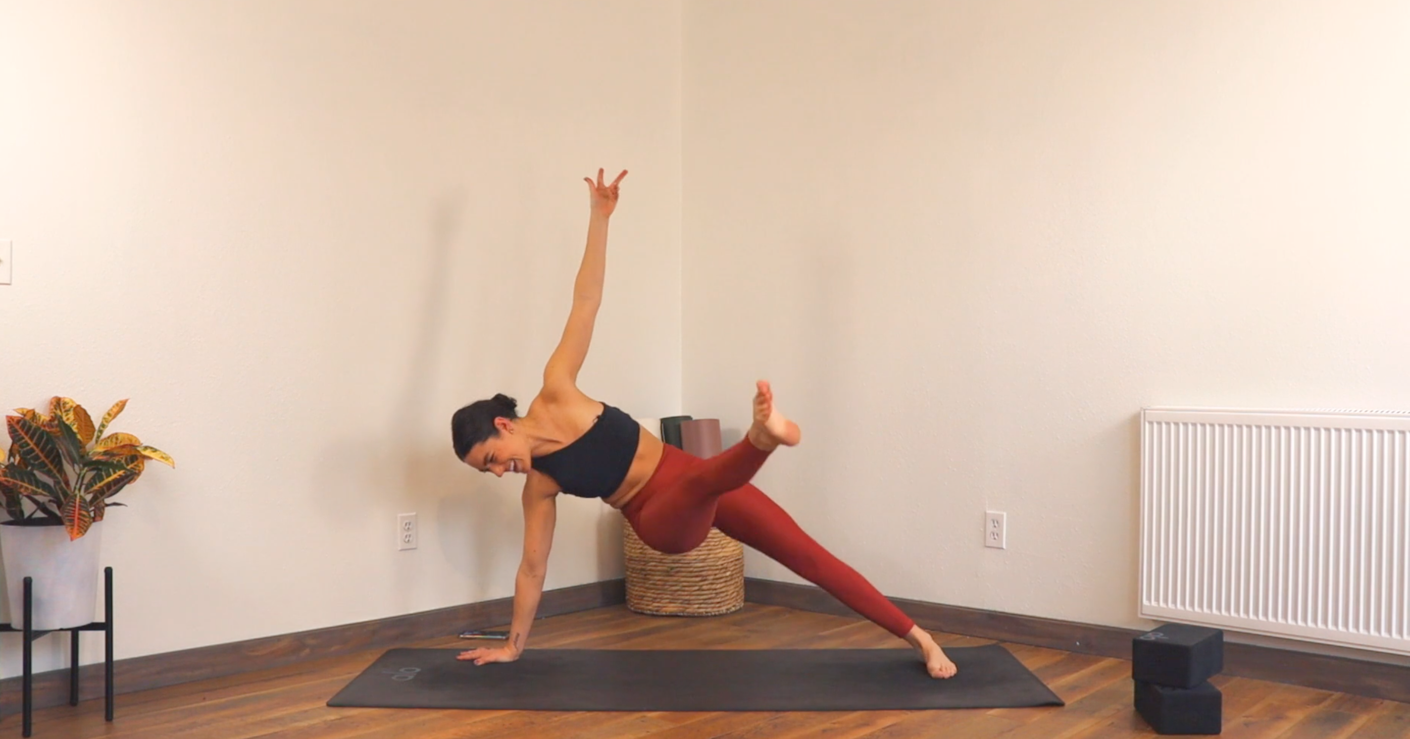 Body Weight Abs Flow with Missy Fresques