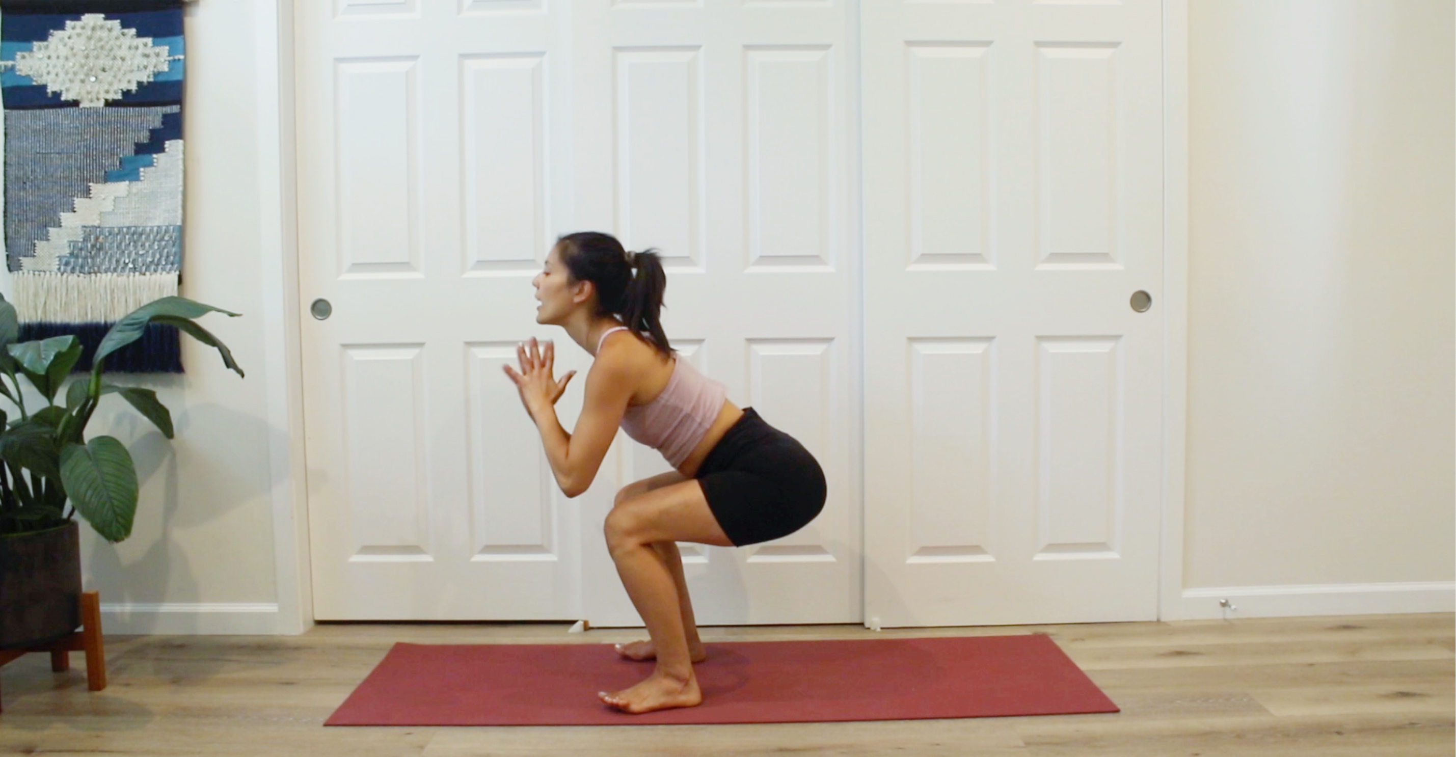Lower Body + Cardio Bodyweight Sculpt with Allison Waldbeser