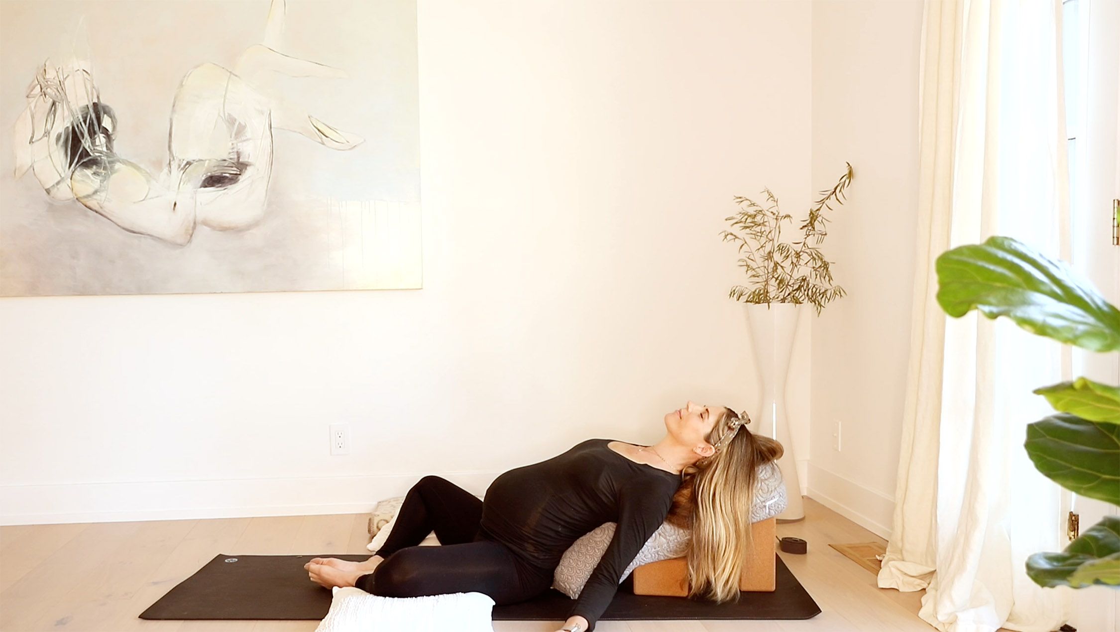 [BONUS] Additional Rest & Restorative: Prenatal Yoga Series with Andrea Bogart