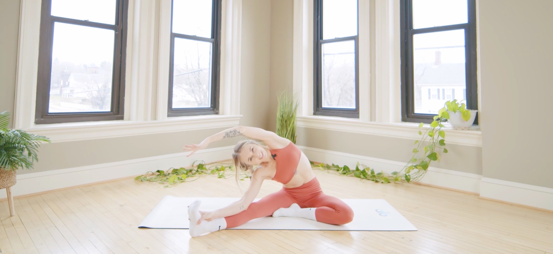 Unwind & Release: Glow Flow with Kaylie Daniels