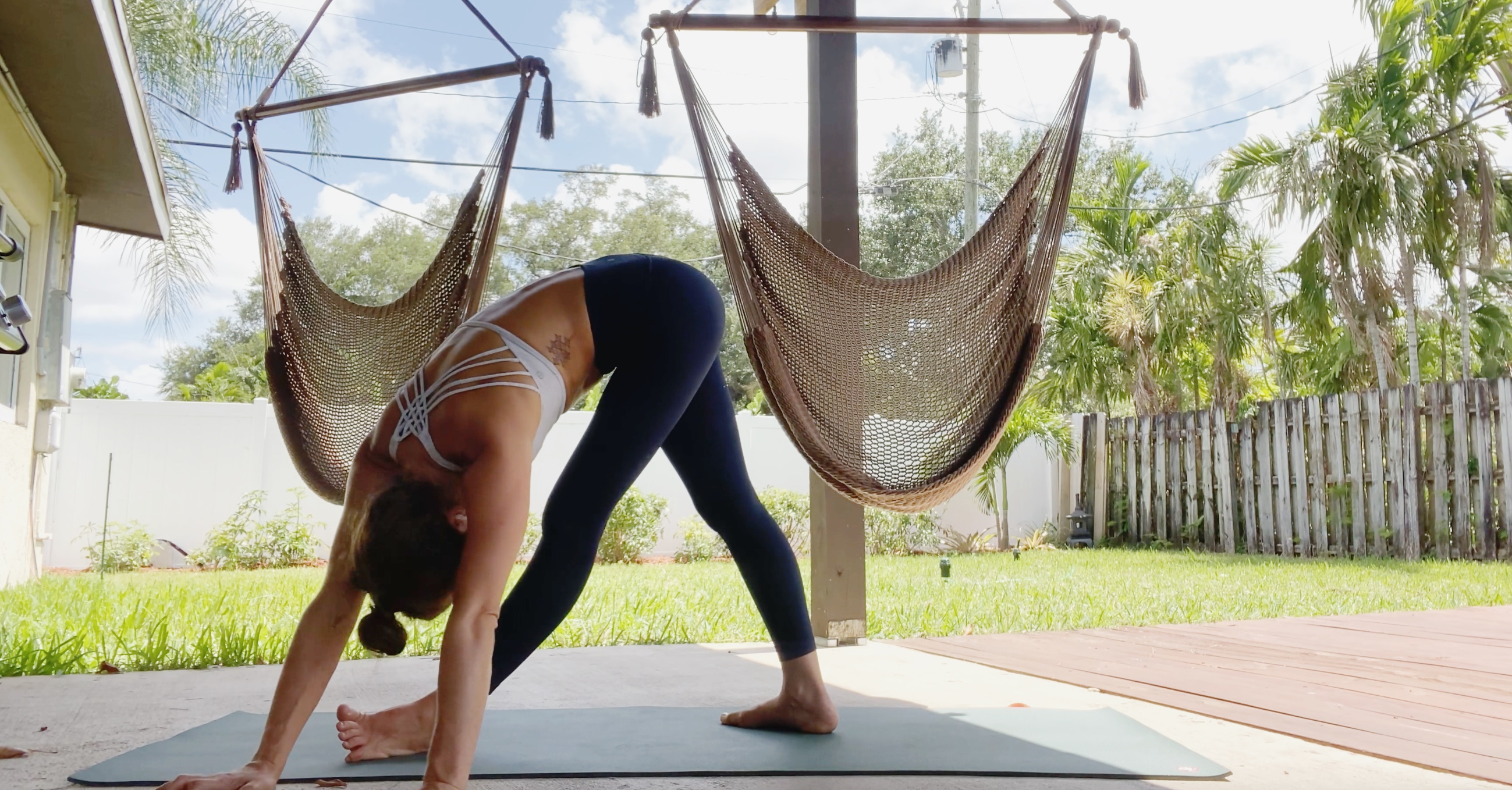 IT Band Release: Mobility Flow with Kim Koa