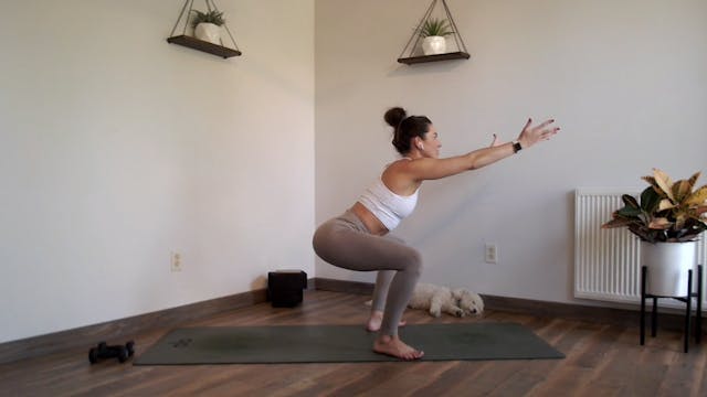Core and Glutes: YogaSculpt with Miss...