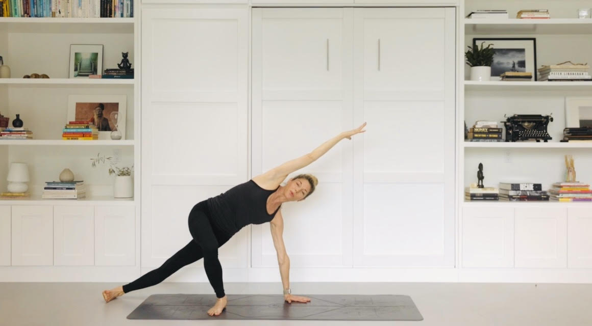 Power Up Athletic Flow: Busy, Active Lifestyle Series with Andrea Bogart