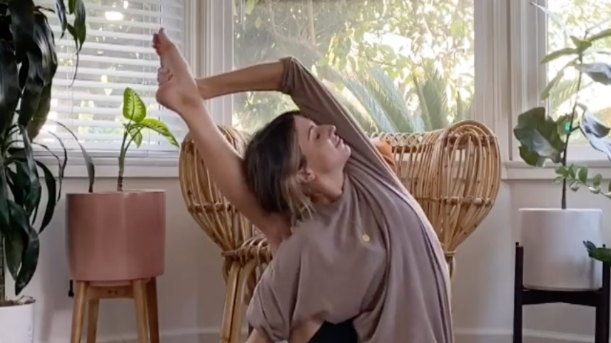 Compass Flow with Katie Baki (LIVE)