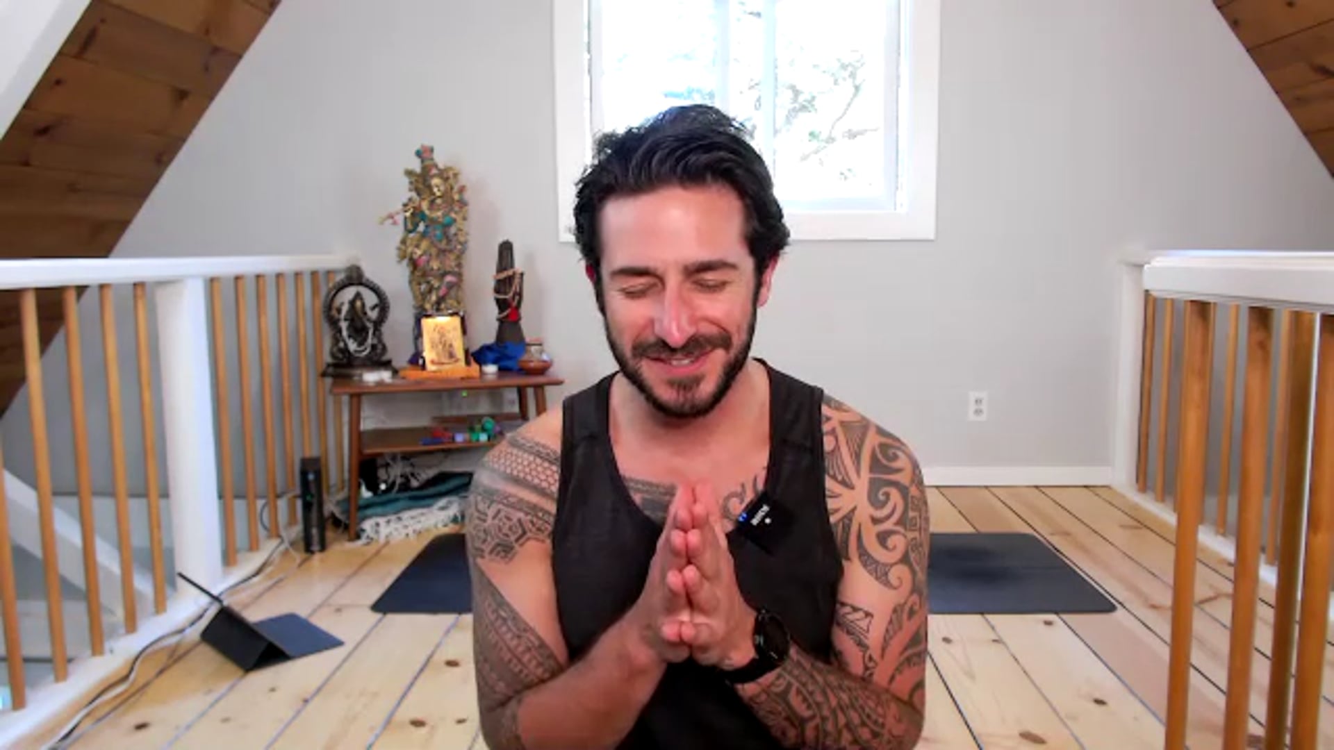 Beginner Slow Flow with Peter Walters (LIVE)