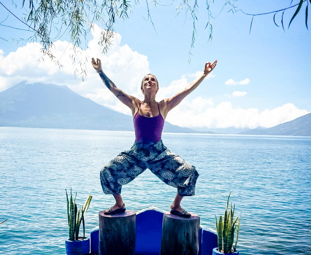 Cosmic Energy: Bhakti Vinyasa with Christine Anderson (LIVE RECORDING)