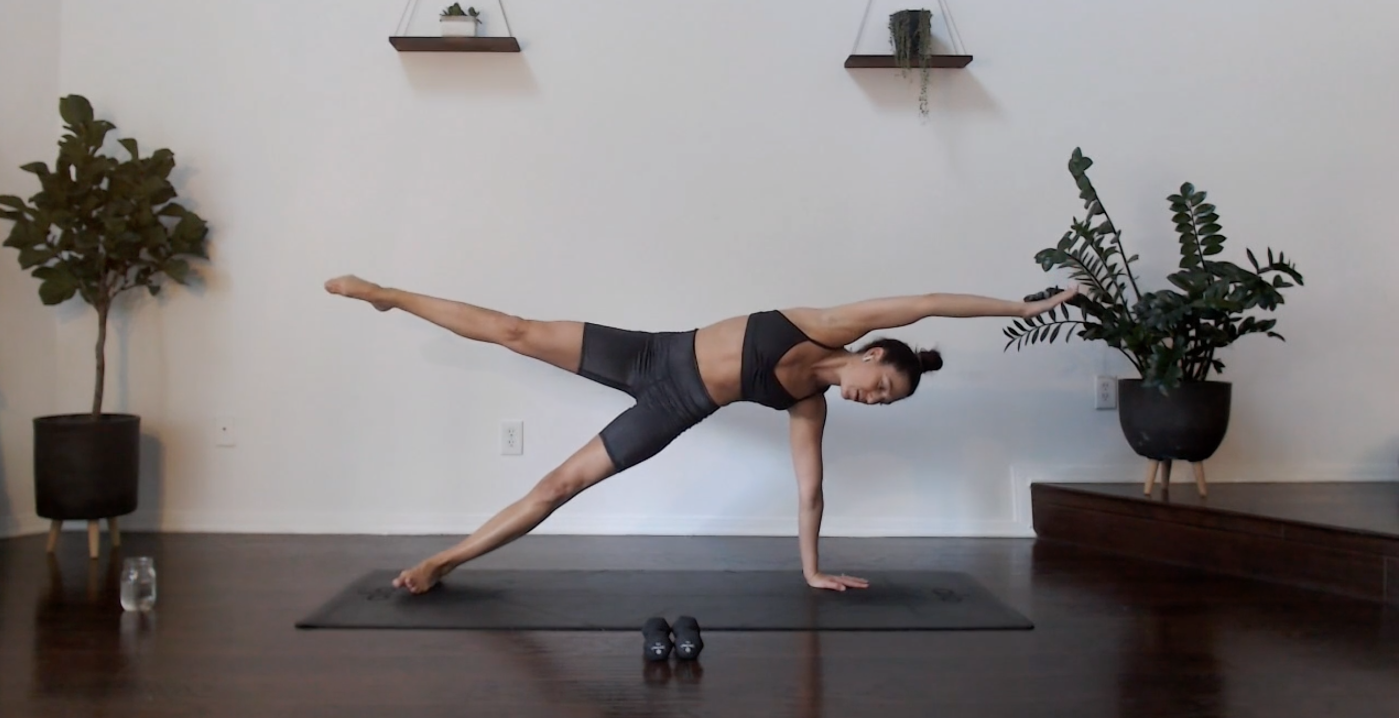 Full Body Tone: YogaSculpt with Missy Fresques (LIVE)