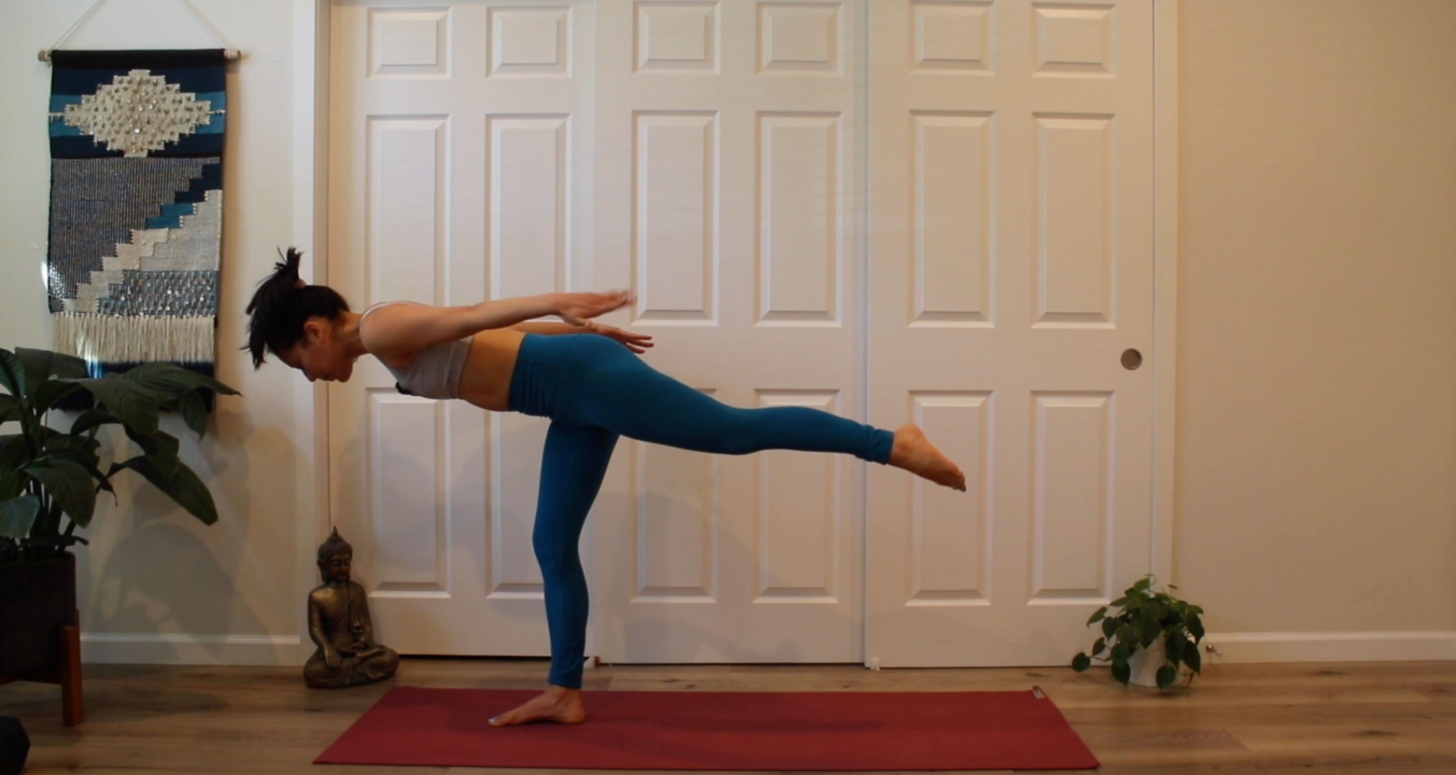 15 Min Pick-Me-Up Energy Flow: Vinyasa with Allison Waldbeser