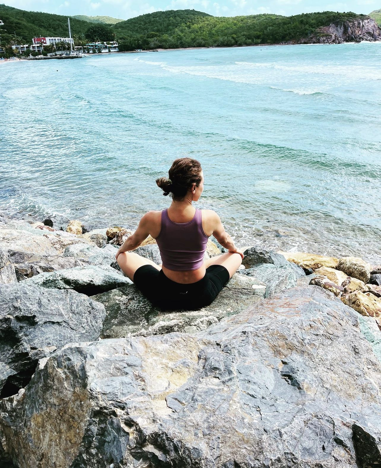 Neck and Shoulders: Mobility Flow with Kim Koa (LIVE)