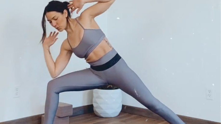 Booty and Obliques: Bodyweight YogaSculpt with Missy Fresques (LIVE)